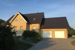 Eigenheim / Doppelgarage